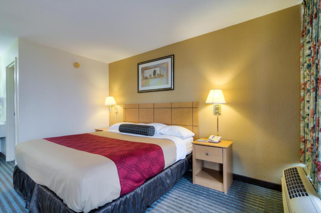 Econo Lodge Shorewood Zimmer foto